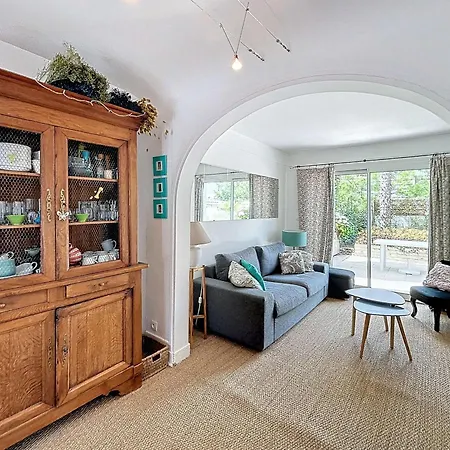 Jolie Maison A 400m De La Plage, Proche Centre-ville, Avec Terrasse Et Wifi Gratuit - Fr-1-361-55 펜션